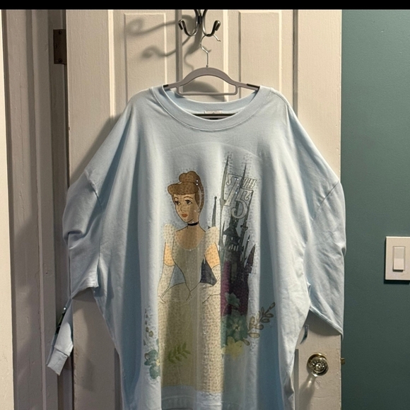 Disney Sky Blue T-Shirt - Picture 1 of 12